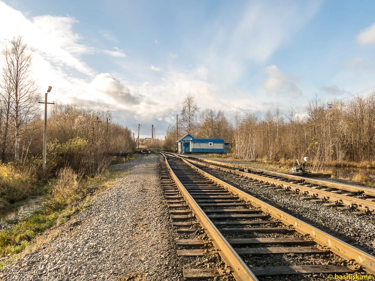 Стрелочный пост на железной дороге. Стрелочный пост. Железнодорожная стрелочная пост. Стрелочный пост. Стрелочный пост.