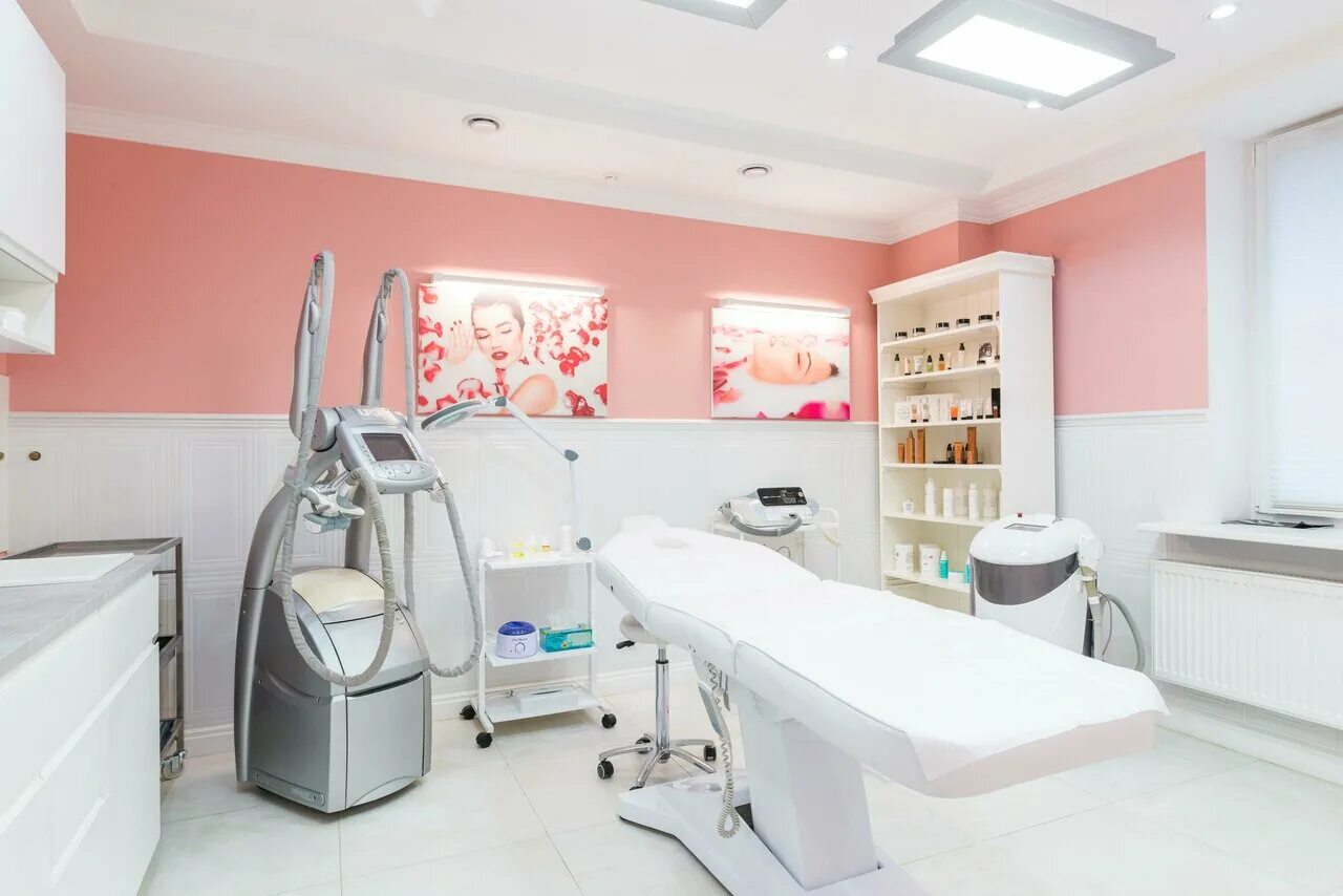 Коворкинг кабинет косметолога метро динамо. Снять кабинет в аренду косметолога. Кабинет косметолога. Медцентр премиум класса. Персона салон красоты пермь.