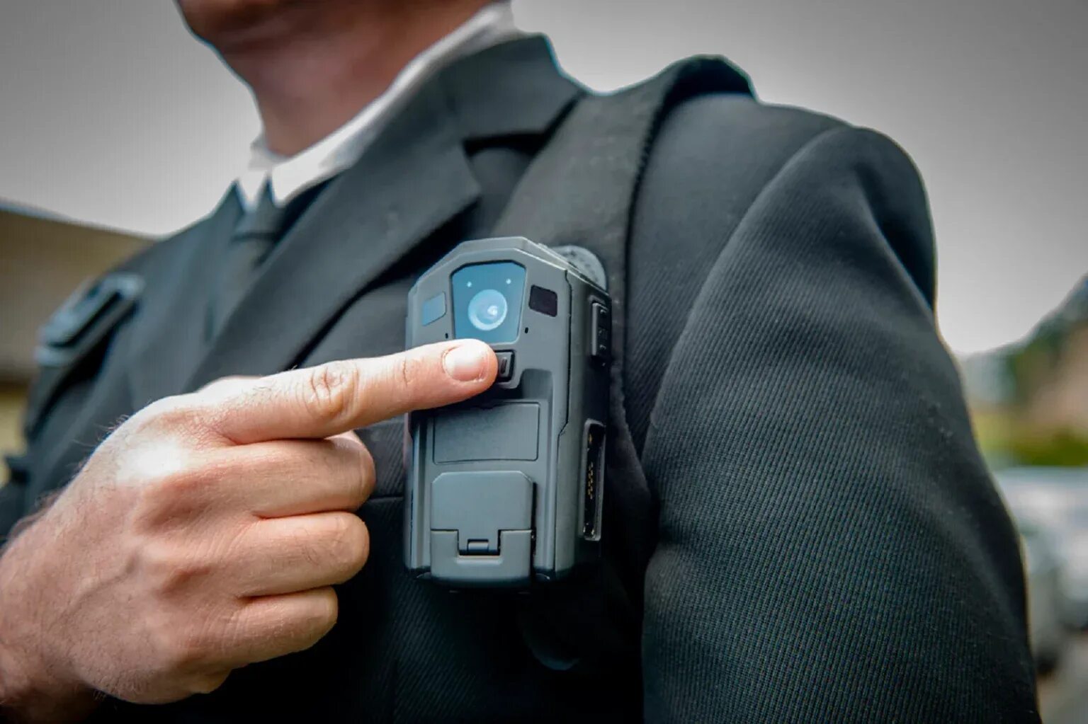 Регистратор body worn Camera. Видеорегистраторы для полицейских. Нагрудные видеорегистраторы для полиции. Видеорегистратор нагрудный для полиции.