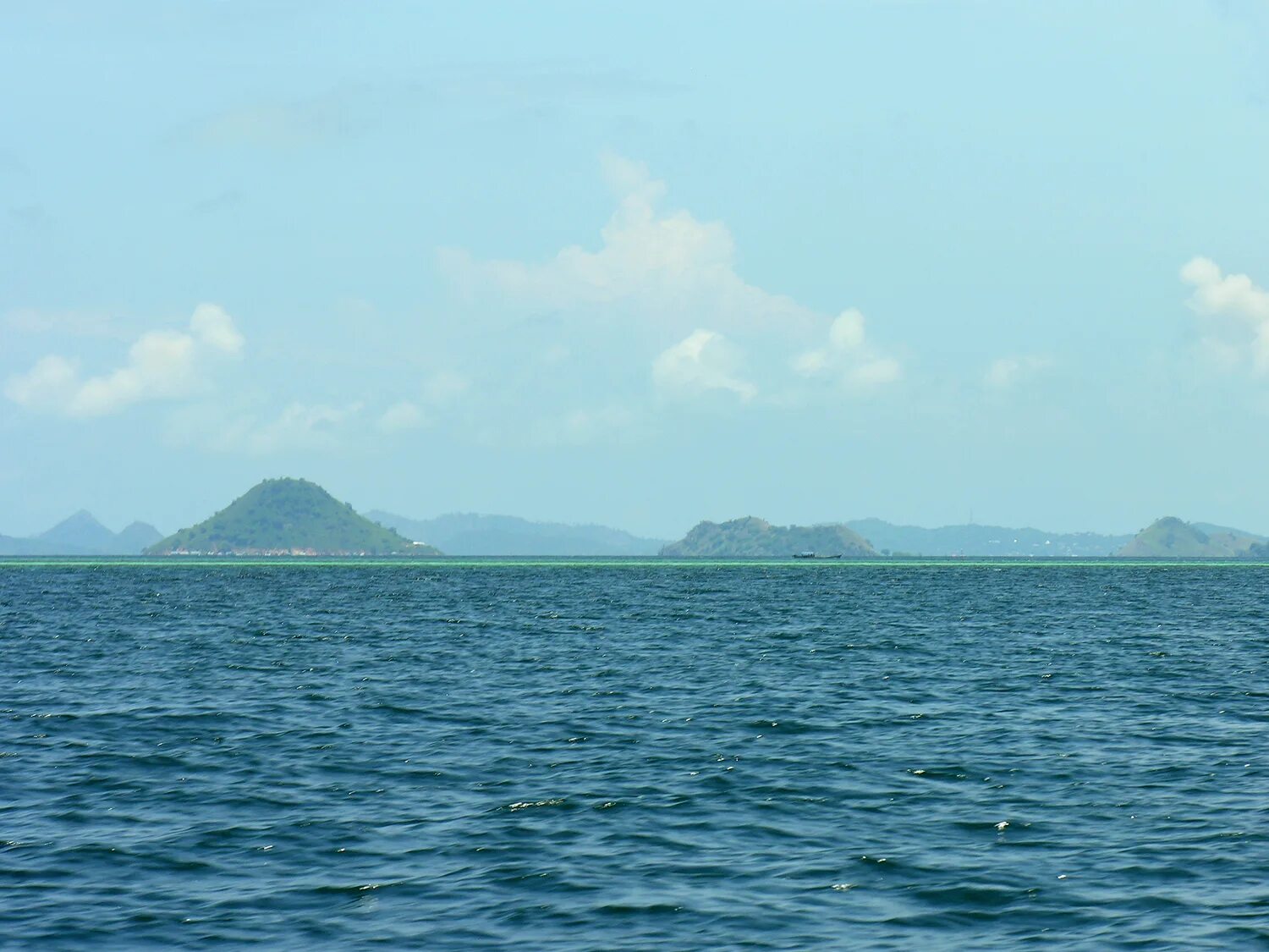 Большие зондские острова океан. Зондские острова. Западные малые Зондские острова. Зондские острова природа. Большие Зондские острова фото.