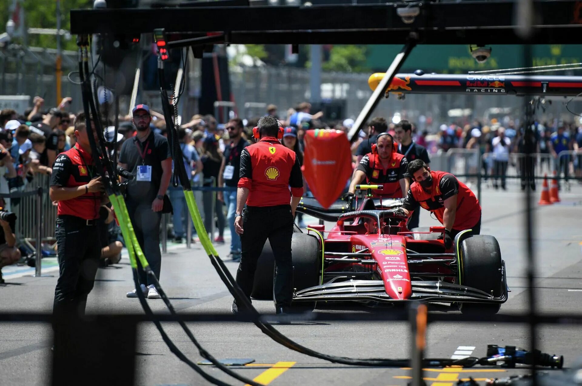 Формула азербайджан 2024. Гран при Азербайджана формула 1. Formula 1 Azerbaijan Grand prix 2023. Formula 1 Baku. Трасса f1 Баку.