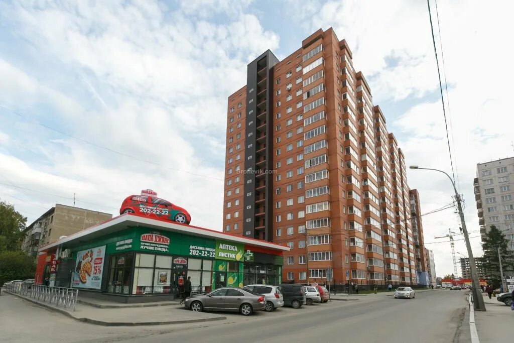 Новосибирская 27. Новосибирск улица троллейная 71. Новосибирск, ул. Ул новосибирская 27 новосибирск. Новосибирск улица линейная 2010 годы.