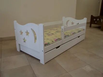 Детская кровать нижний