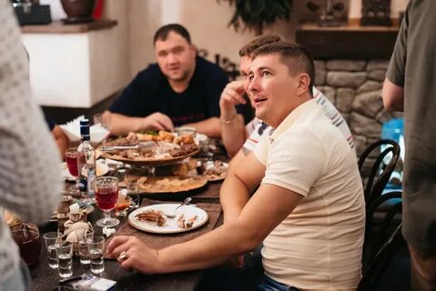 Кавказский дворик мироновская
