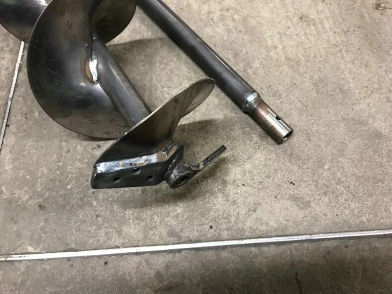 Как сделать ледобур своими руками. Ледобур лр-100. Бур для рыбалки. Ледобур кольцо чертеж. Самодельный ледобур.