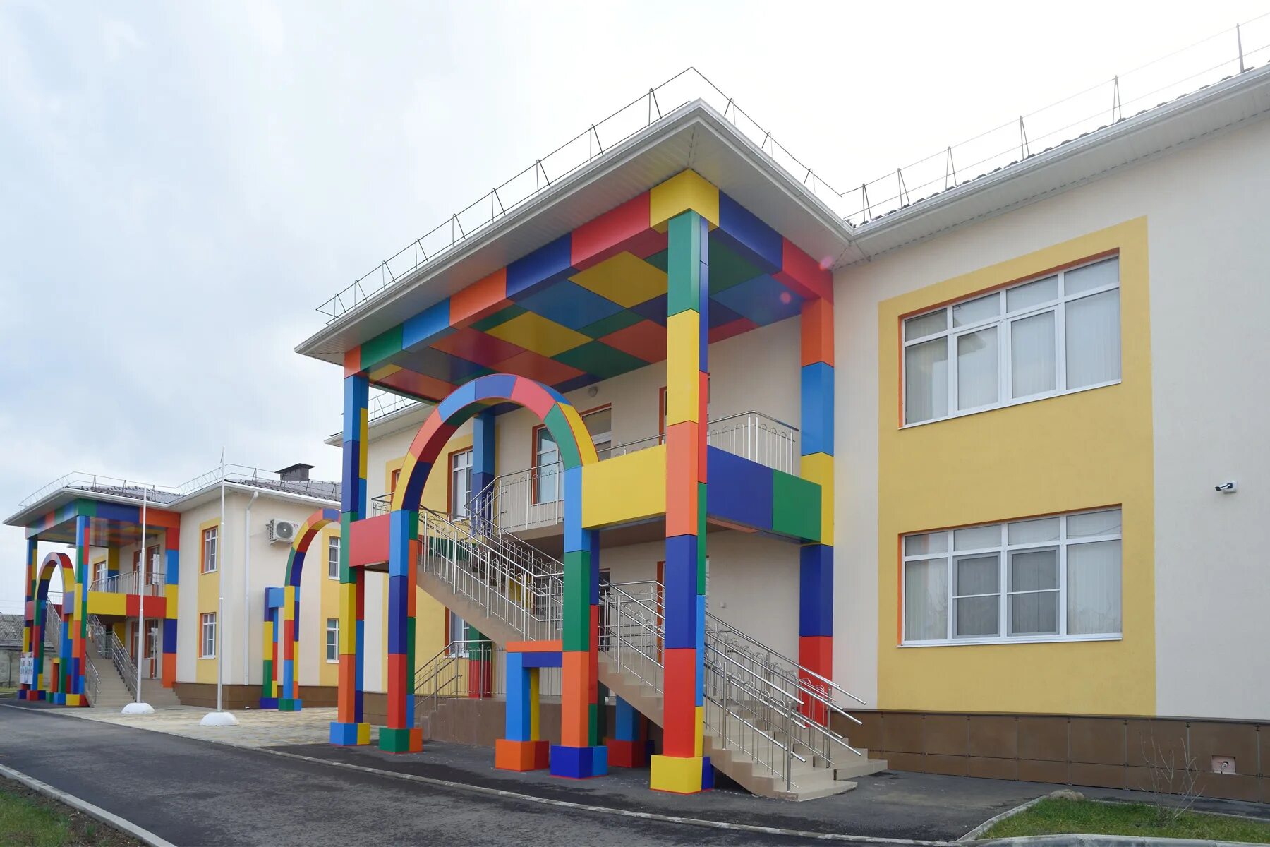 садик аул понежукай. сад на якуба коблева майкоп. нэбзый садик яблоновский. п энем адыгея. новый сад адыгея.