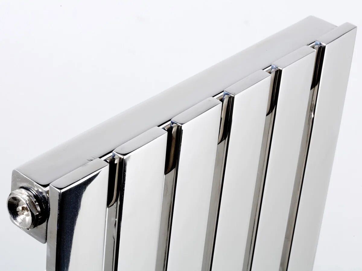 Kartell Boston Chrome Vertical Designer Radiator. Радиатор WH Steel q. Радиаторы WH Steel Горизонт. Хромированные батареи отопления.