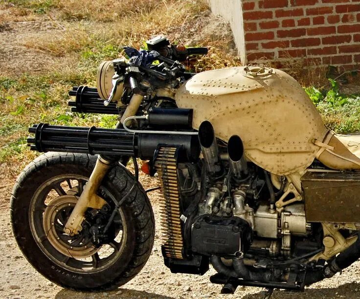 Мотоциклы апокалипсиса фото Pin by Richard Mister on The Motorcycle World in 2020 Rat bike, Zombie survival