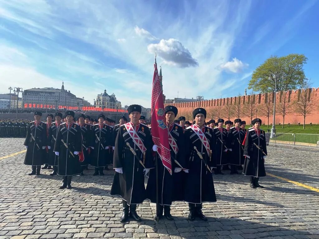 Участие в параде 9 мая. Кубанские казаки парад Победы 2021. Казаки Всевеликого войска Донского на параде Победы в Москве. Кубанские казаки на параде Победы в Москве. Кубанское казачье войско Краснодар.