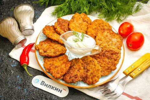 Котлеты из печени с кабачком