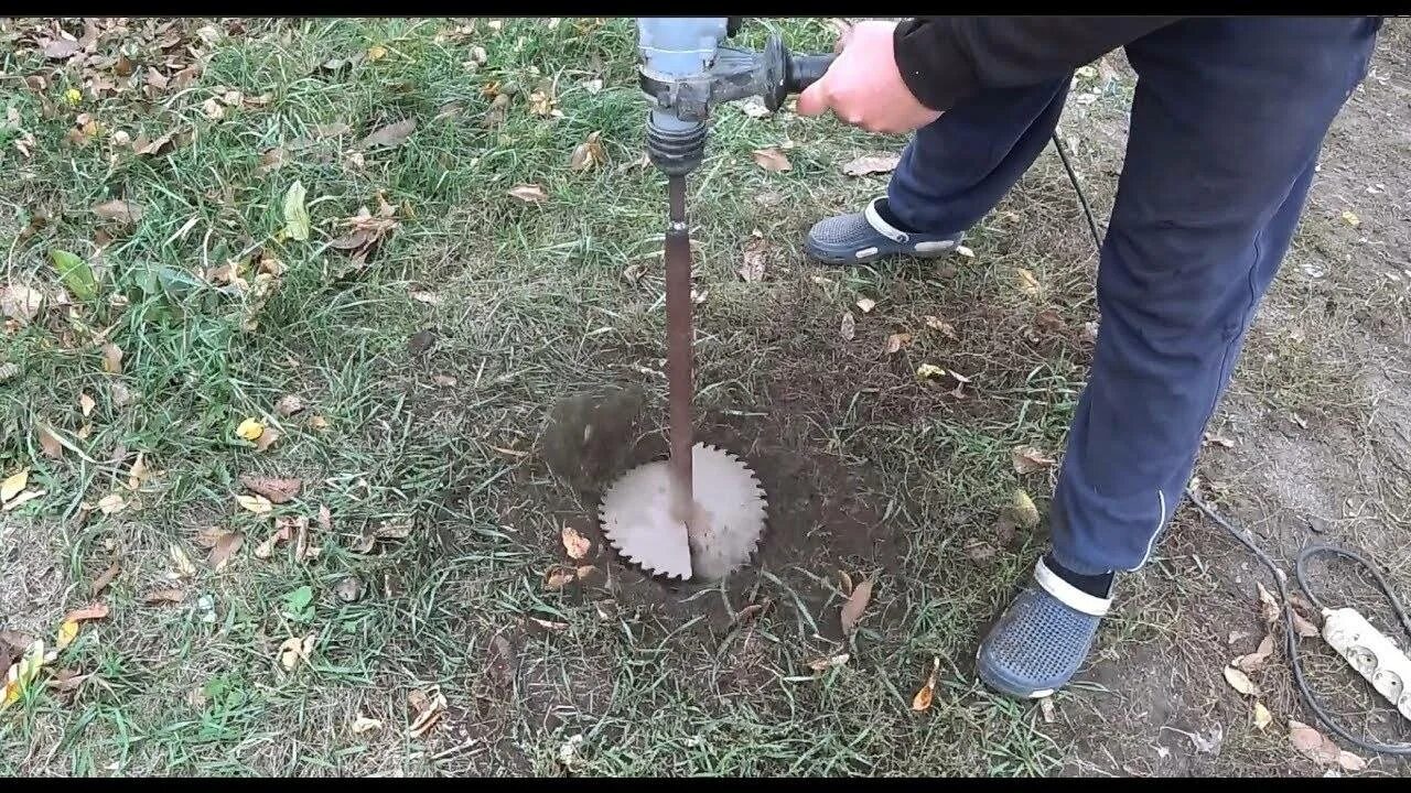 Как выкопать мерзлую землю
