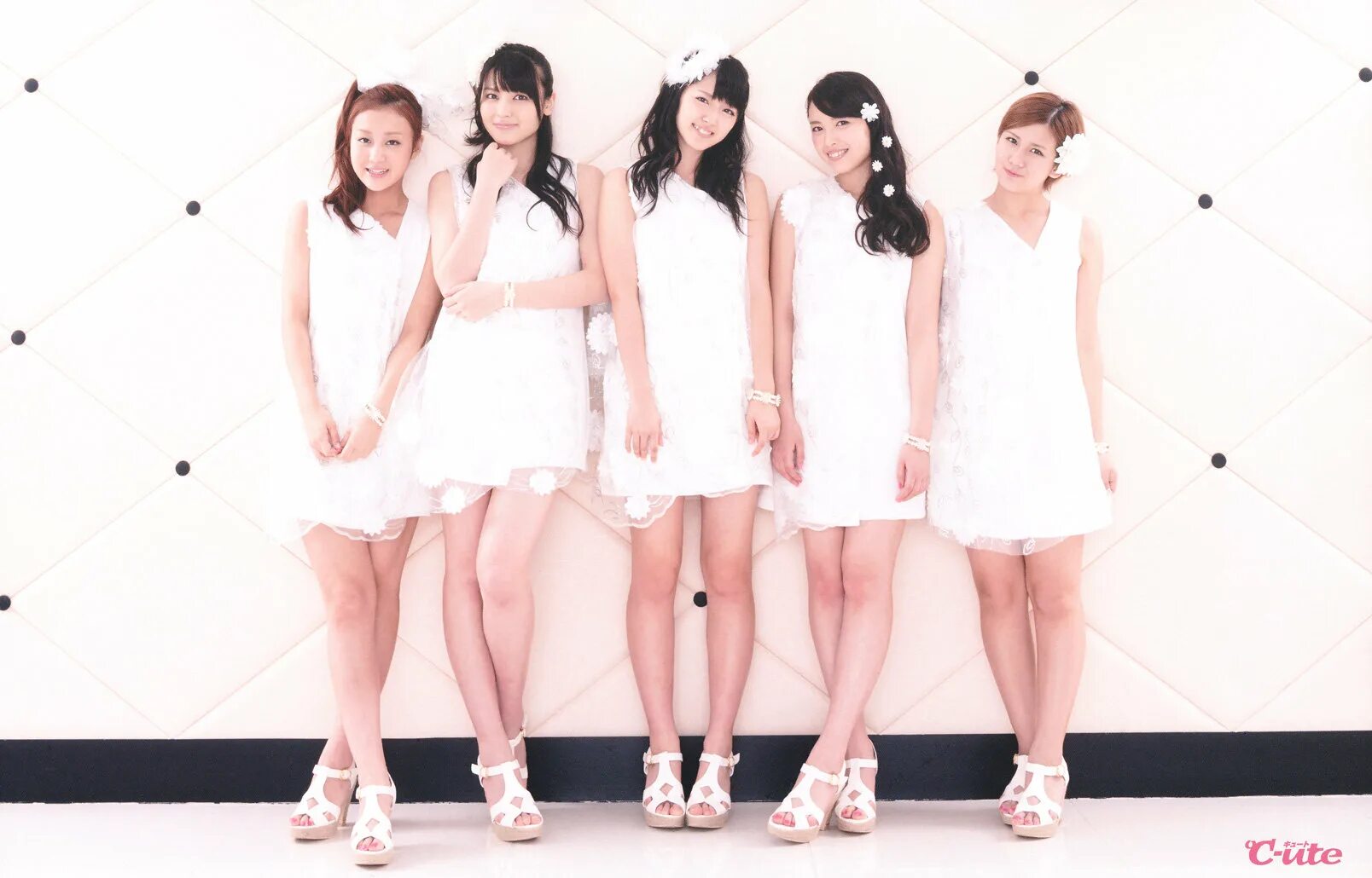 C ute back to us. Группа cute. c-ute. c.