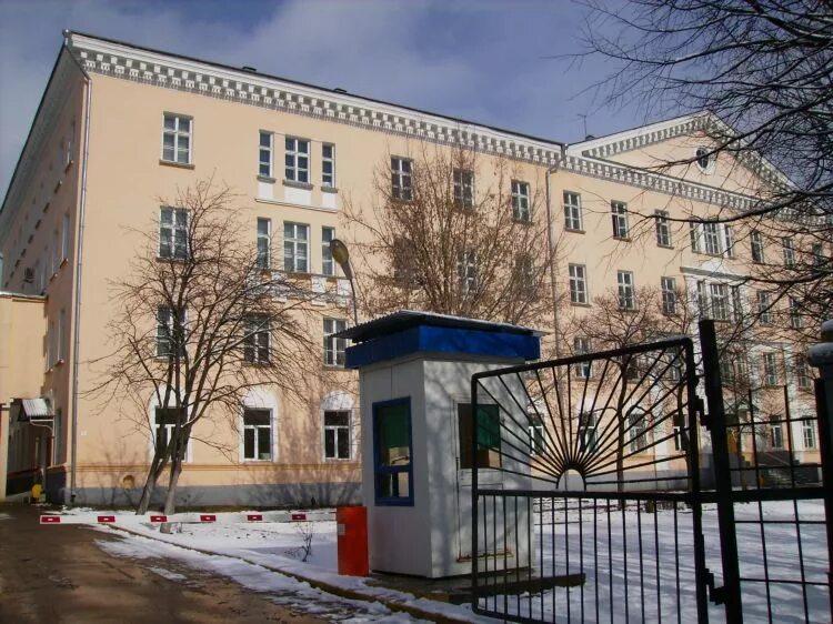 Больница дегонского балашиха. Ржд больница новосибирск. Больница железнодорожный московская область городская. Больница железнодорожников луганск. Барабинск железнодорожная железнодорожная больница.