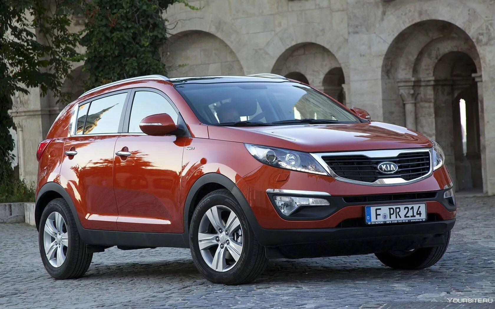 Kia Sportage 2011. Кия Спортейдж 23. Kia Sportage 2010. Kia Sportage 2010 красный.