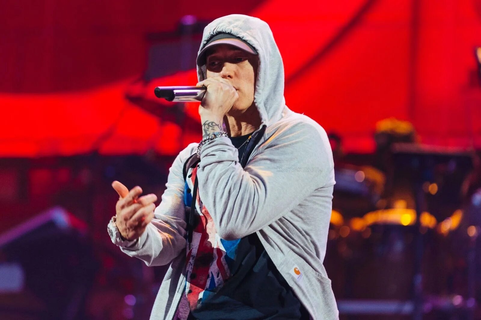Eminem 2022 фото. Эминем 1995. Рэпер эминем. Эминем слушать лучшие песни. Эминем 2022.