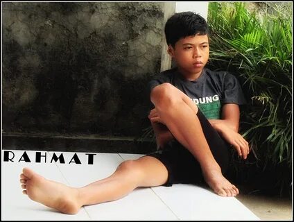 Gue punya tante yang nikah sama orang Banjar Sari. 