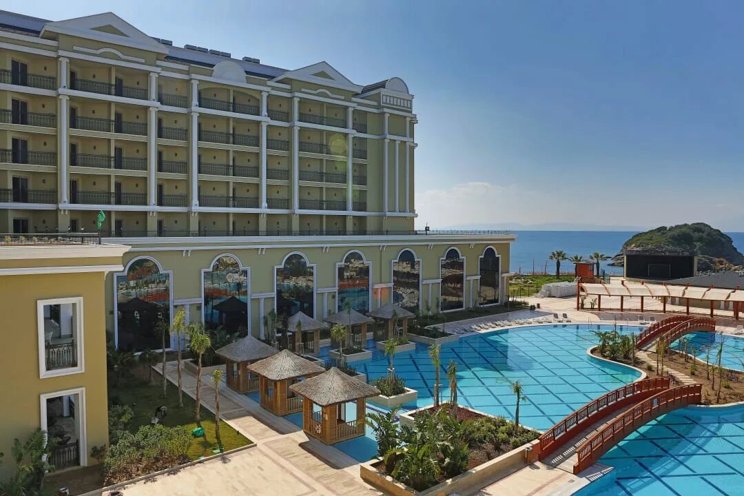 Royal palace hotel турция кушадасы. Sunis efes royal palace 5*. Sunis efes royal palace resort. Hotel гра. Sunis efes royal palace 5*.