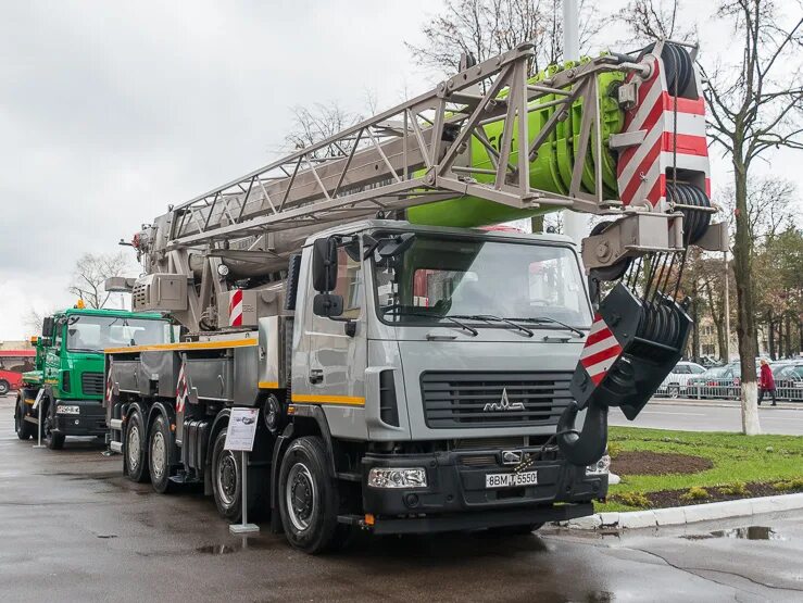 Пожтех. Спецтехника маз. Маз 6501 с отвалом. Маз 5550с3-581-000. Коммунальная техника маз.