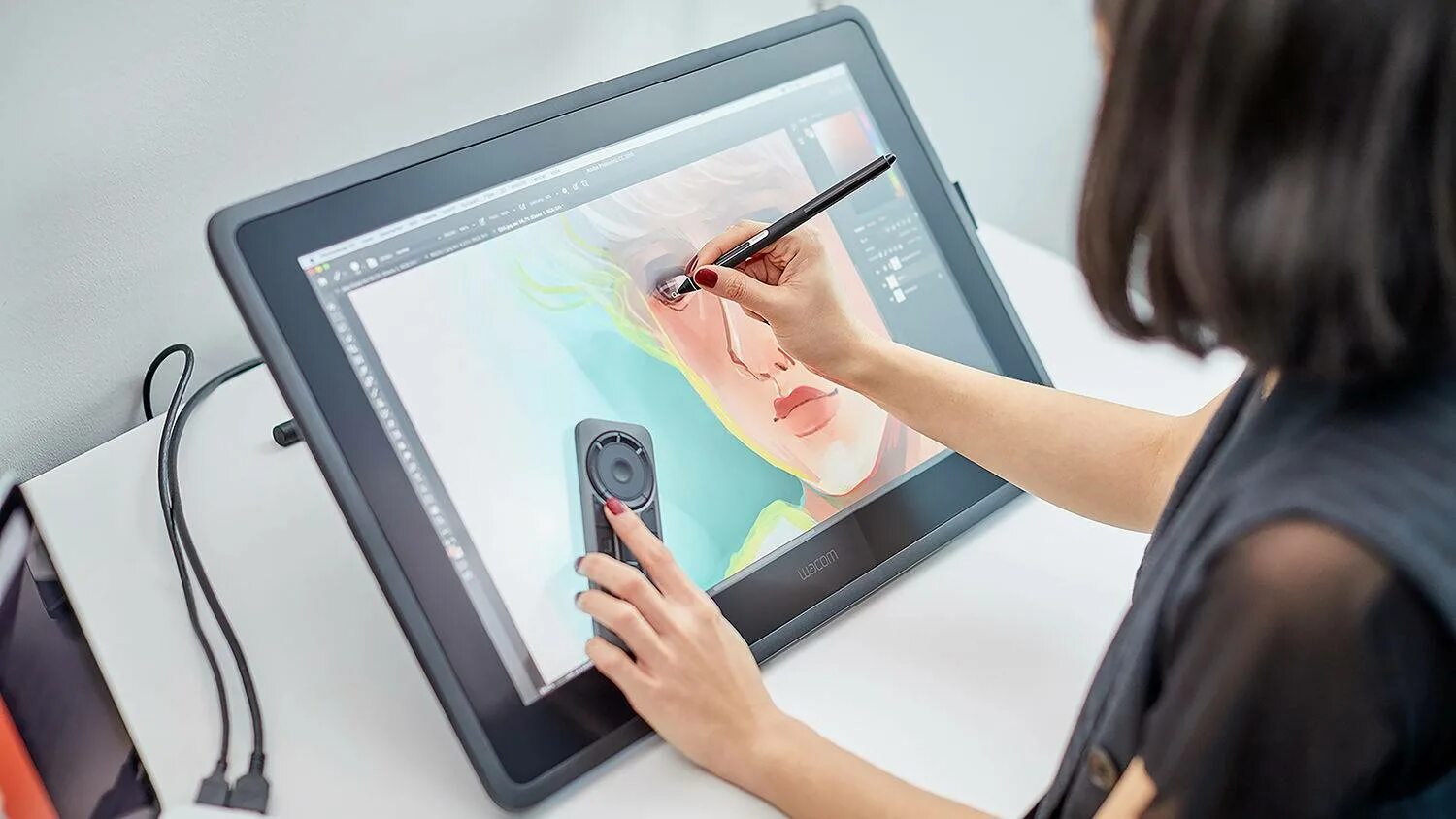 Топ графических планшетов. Графический планшет с экраном Wacom Cintiq. Wacom Cintiq 22 Pro. Интерактивный дисплей Wacom Cintiq 16. Графический планшет-монитор Wacom Cintiq 16.