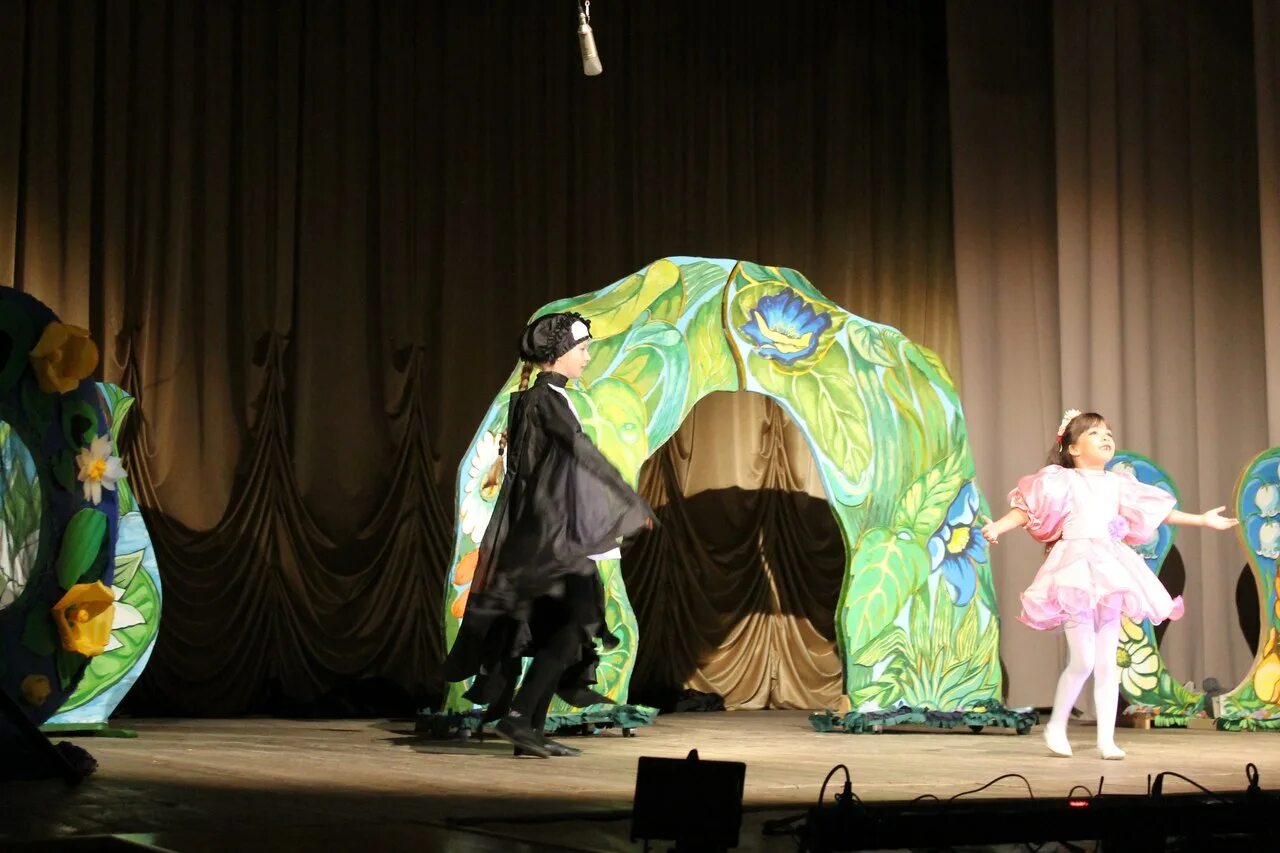 Мордовски спектакль. Рдк спектакль. Хабезский рдк спектакль. Рдк спектакль. Хабезский рдк спектакль.