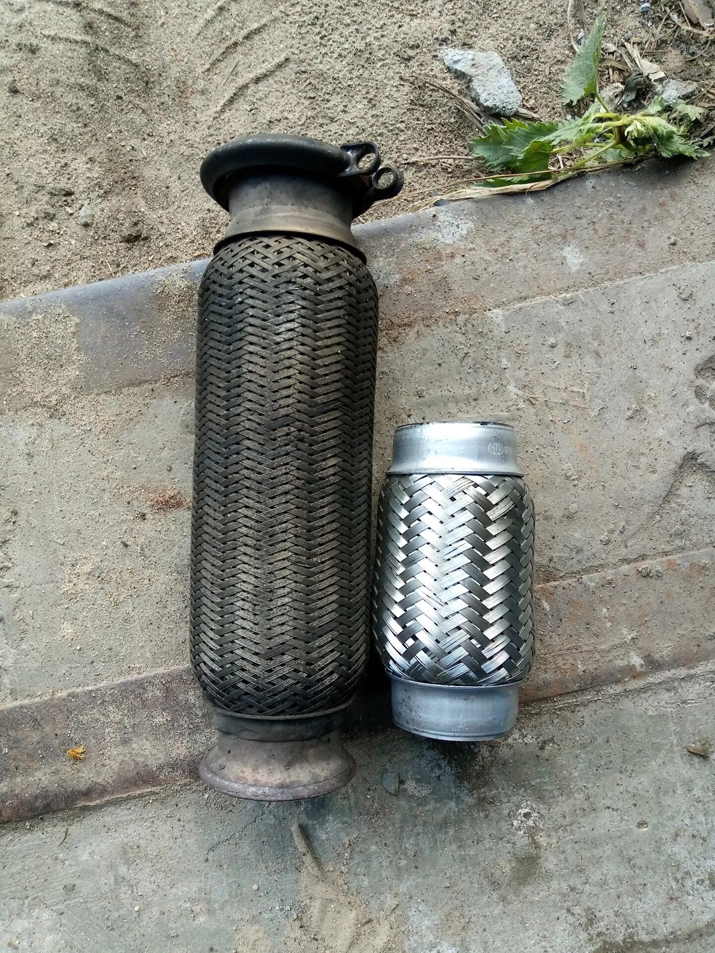 Гофра глушителя ситроен с5. Гофра глушителя ситроен берлинго 1. Гофра глушителя ситроен с4 b7. Гофра глушителя ситроен с4 хэтчбек. Гофра ситроен.