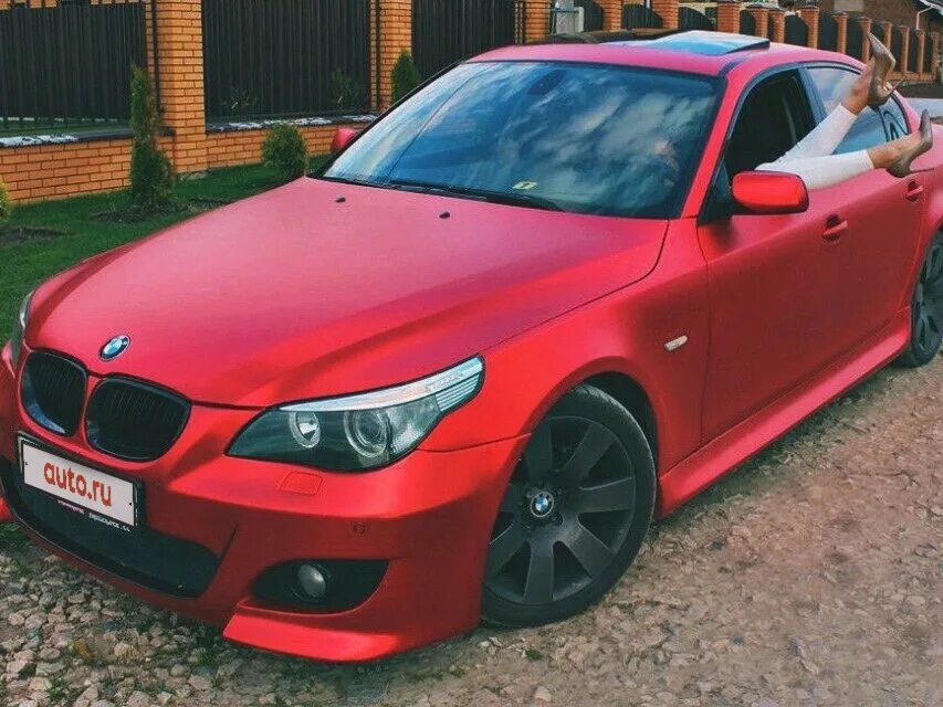 BMW e60 Red. БМВ е60 красная. BMW e60 розовая. BMW e60 красная. Матовая м5