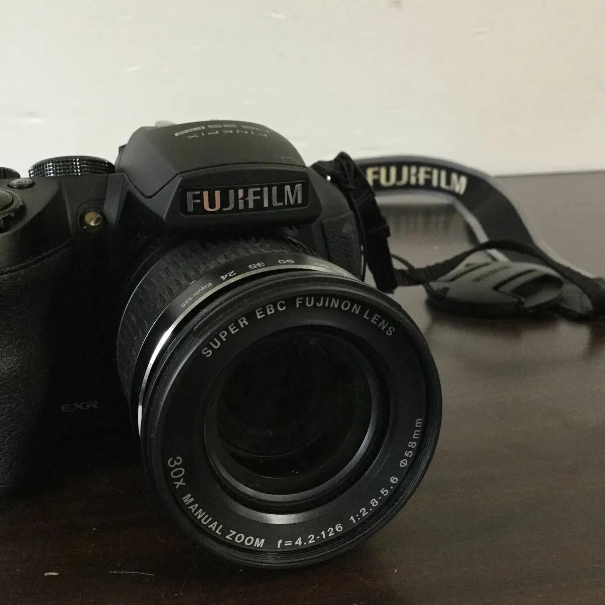 Fujifilm hs25exr примеры фото Цифровой фотоаппарат Fujifilm FinePix HS25EXR купить в Нижнем Новгороде Электрон