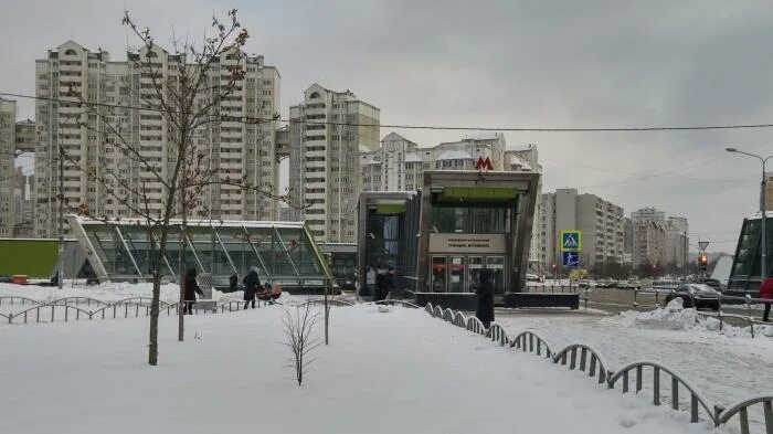 Вызов жулебино. Южный вестибюль жулебино. метро жулебино выходы. шестой выход метро жулебино. техносейл жулебино.