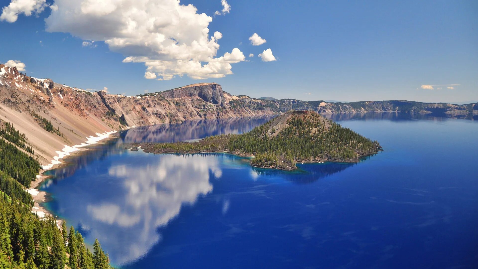 Лучшие 1080. Озеро Крейтер. Озеро Крейтер США. Кратер Лейк Орегон. Кратерное озеро в Орегоне.