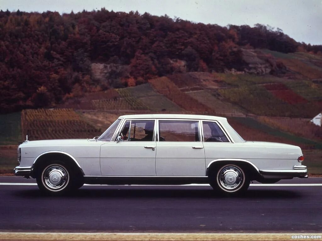 S 600 60. Mercedes Benz 600 w100. Мерседес 600s 1954. Mercedes 600 1964. Даймлер Мерседес 1964.