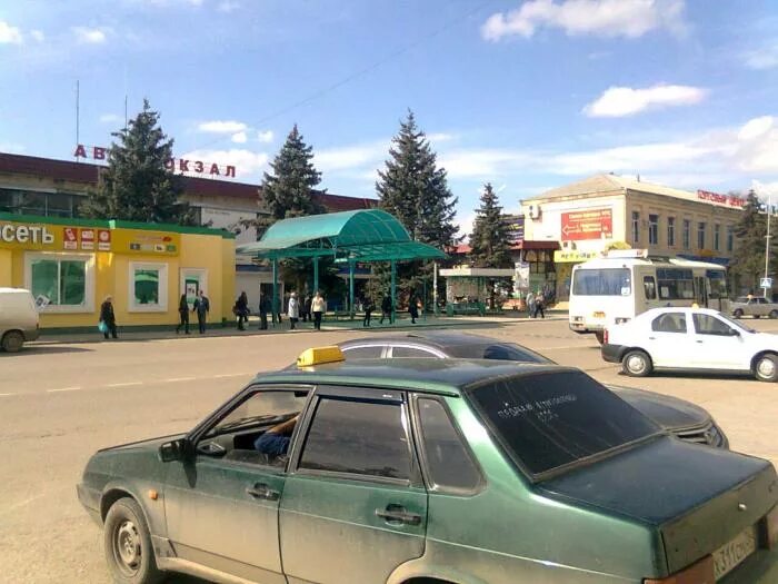 Тут пермь автовокзал касса. Центральная аптека георгиевск. Автовокзалы ставропольского края. Касса автовокзала георгиевск. Транспорт георгиевск.
