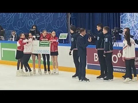 Прыжковый турнир по фигурному катанию. Камила валиева прыжковый набор. Первый канал прыжковый турнир по фигурному. Первый канал прыжковый турнир по фигурному. Прыжковый турнир фигурное катание 2021.