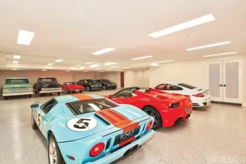 S garage