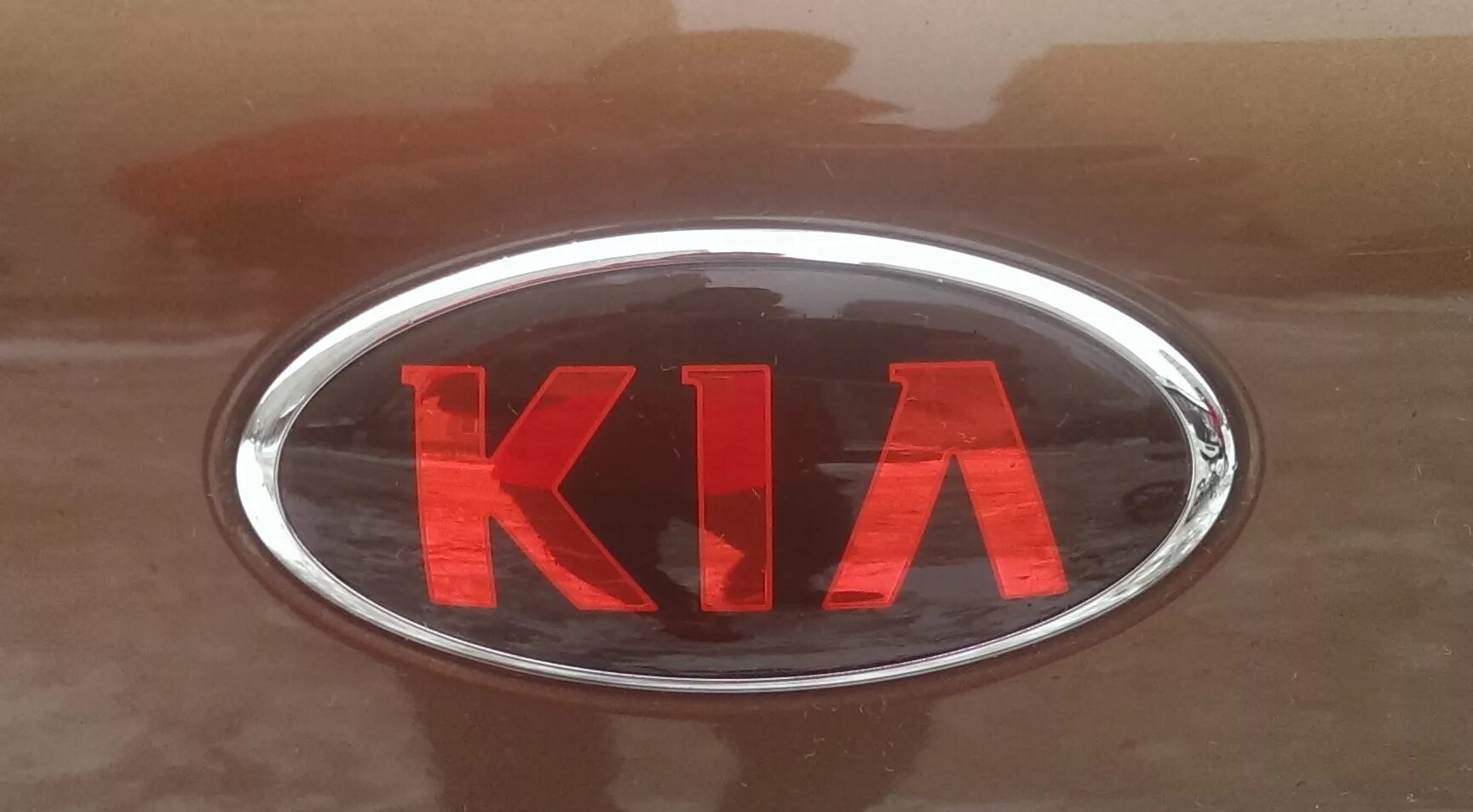 Новый значок Киа СИД 2010. Значок Киа СИД 2011. Kia логотип 2023. Kia Ceed 2009 задняя эмблема. Значки киа сид