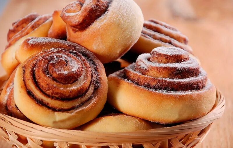 Аппетитные булочки. Булочка с корицей. Финские булочки с корицей корвапуусти. Выпечка т. Улитка синабон.