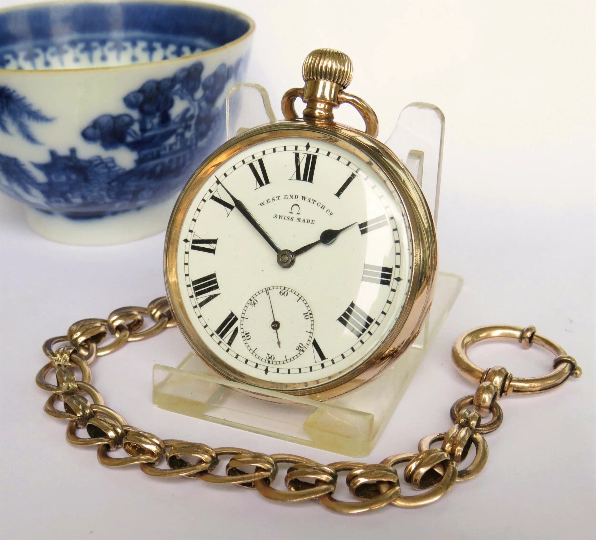 Часы сума. Антикварные часы наручные женские. Omega Pocket watch. Часы Monarch серебро. Omega Vintage watch.