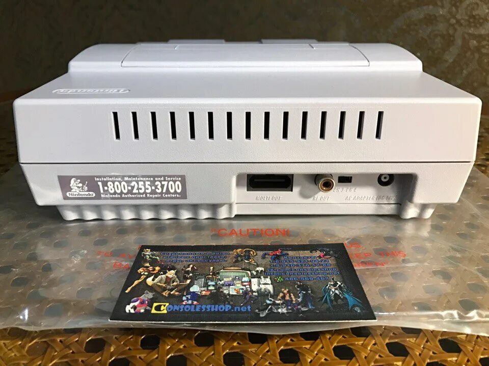 Нинтендо приставка NTSC. Приставка супер Нинтендо. Super Nintendo NTSC. Super Nintendo Snes задняя панель корпуса приставки.