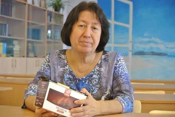 Ноябрьск 13 школа учителя. Школа 13 великие луки. 13 школа учителя английского. 13 школа учителя английского. Школа 13 великие луки учителя.
