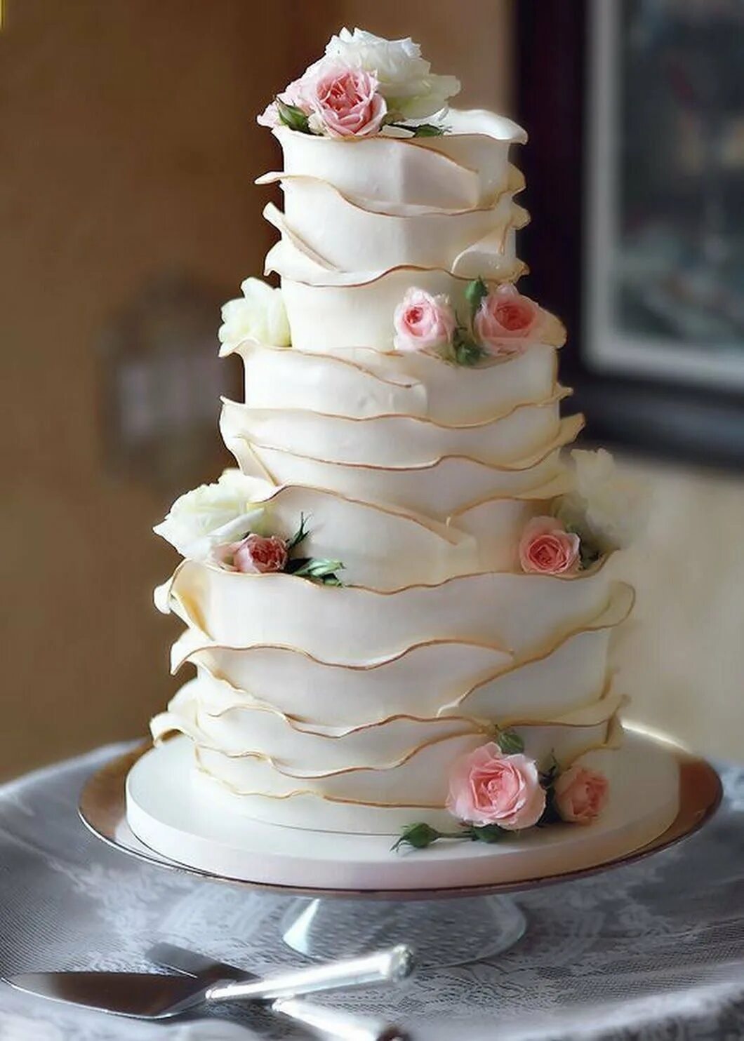 Красивые Свадебные торты. Шикарный свадебный торт. Многоярусный торт. Свадебный торт многоярусный. Фото современных тортов