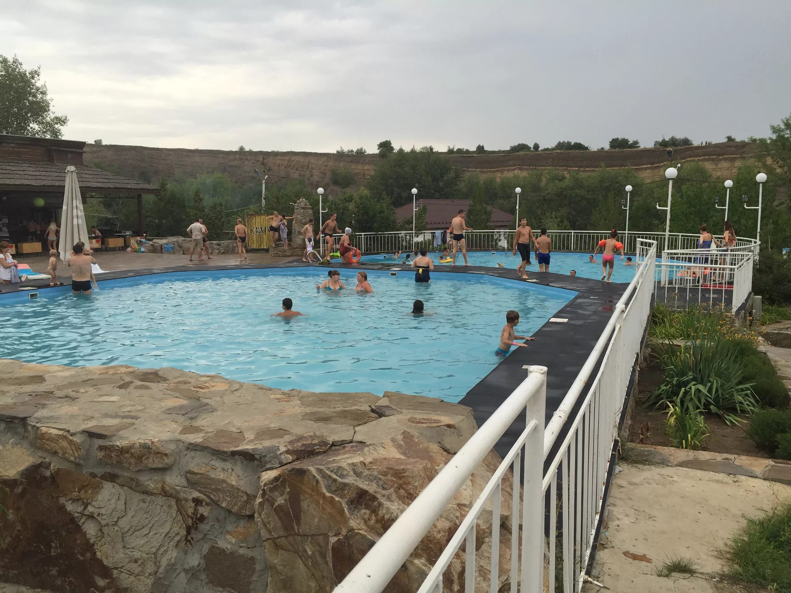 Мелехов в каменске-шахтинском база. Турбаза микс каменск-шахтинский. Турбазы каменска. Турбазы каменска. Мелехов каменск-шахтинский.