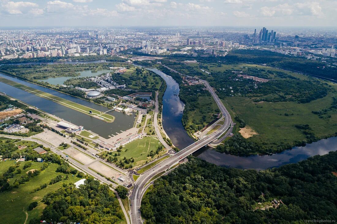 Когда откроют пойму. Воскресенск разлив поймы. Воскресенск разлив поймы. Когда откроют пойму. Мост мневники филевская пойма.
