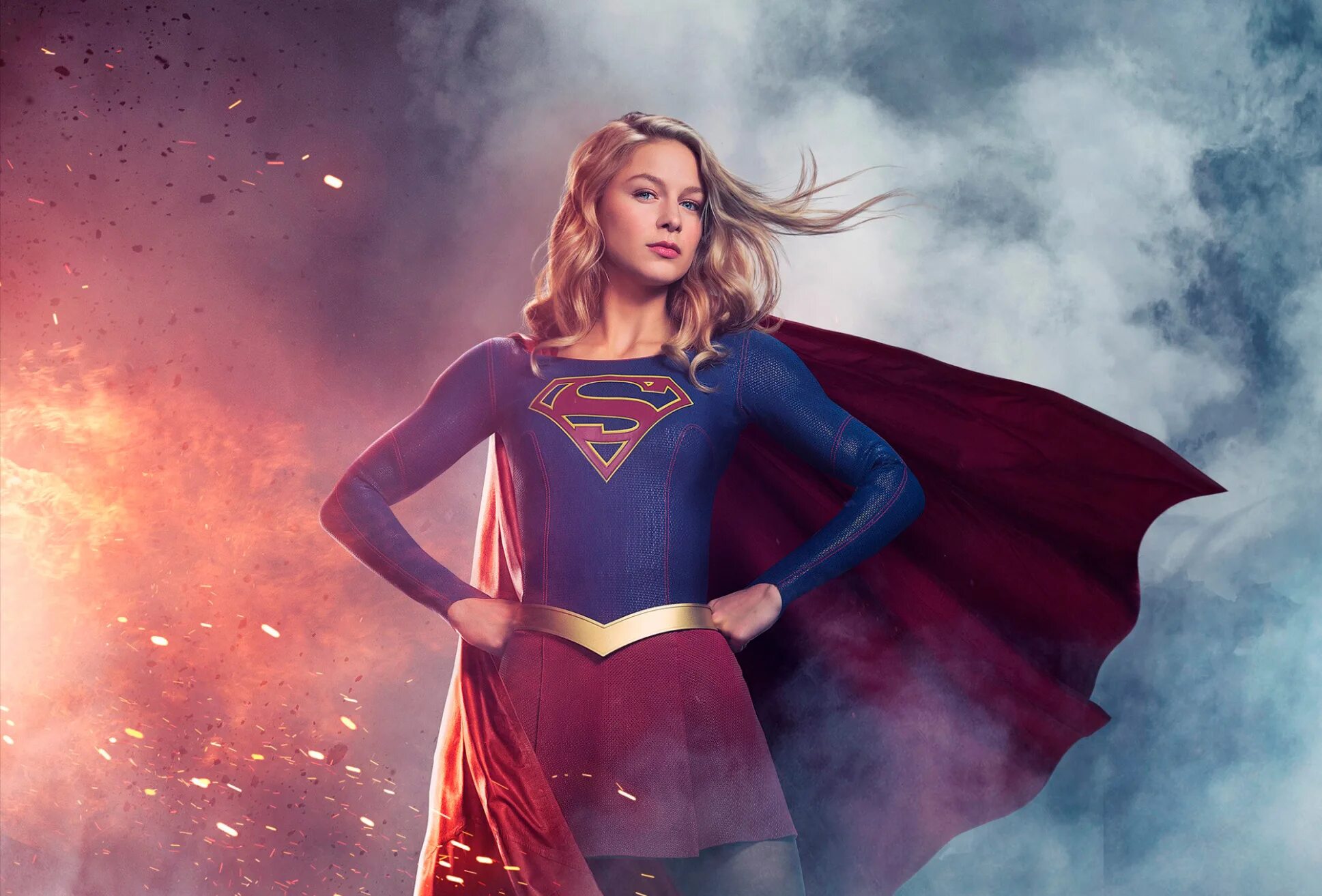 Меган фокс супермен. Super girls video. Super girls video. Супергерл. Super girls video.