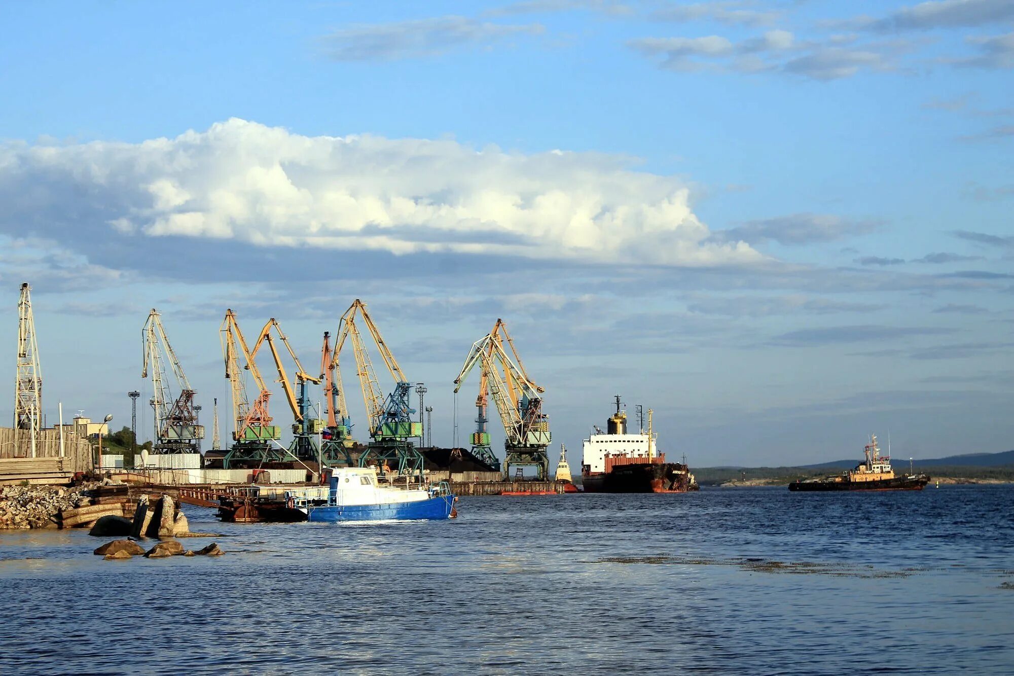 Российские города порты. Морской порт Кандалакша. Кандалакша Мурманская область порт. Морская администрация порта Кандалакша. Кандалакшский морской торговый порт.