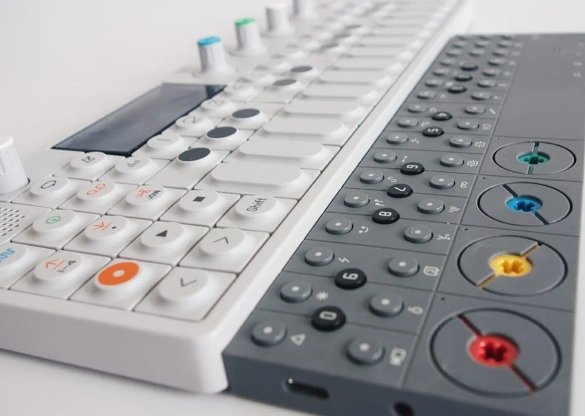 Ops engineer. Teenage engineering op-1. teenage op1. op-1. op-01.