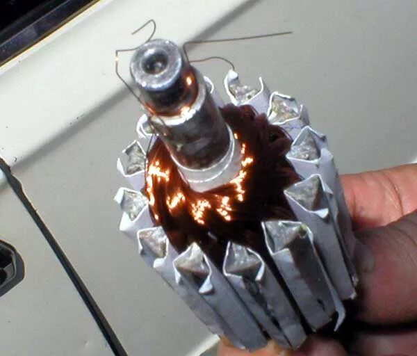 Перемотка 12. Статор 36 пазов. Перемотка якоря электродвигателя 22 квт 1500. Ротор электродвигателя yzf-10-20. Перемотка якоря 10 ламелей.