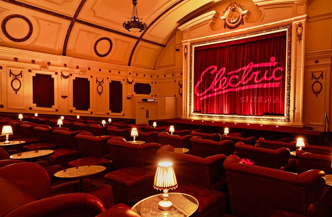 Кинотеатр синема холл махачкала вип зал. Синема галакси. Кинотеатр синема холл махачкала. Best cinemas. Синема холл махачкала залы.