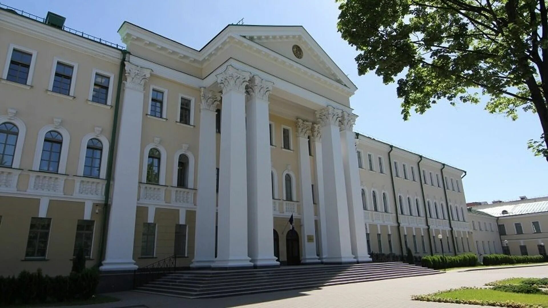 Следственный комитет. Следчы камітэт. Герб следственного комитета беларуси. Следственный комитет эмблема. Следственный комитет беларусь здание.