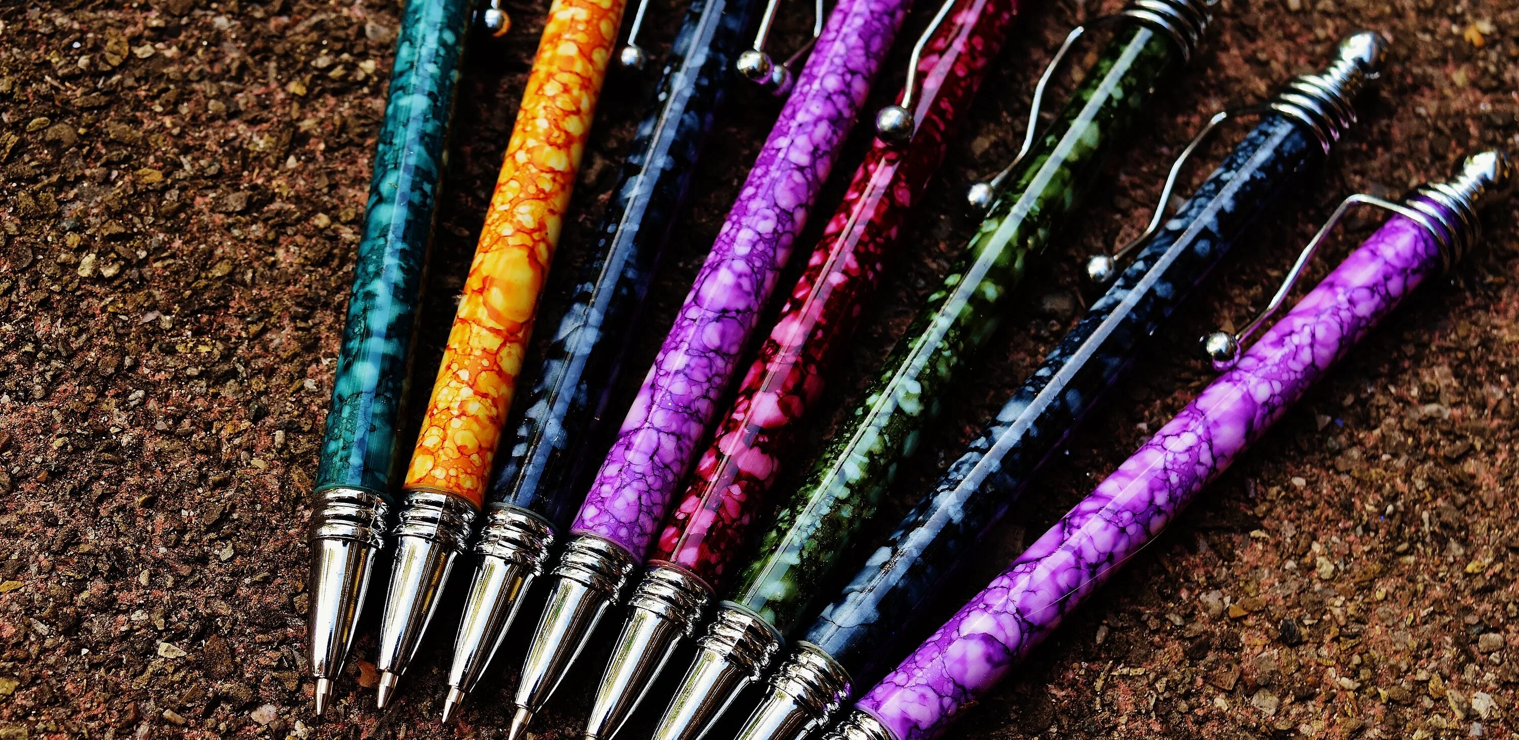 Оригинальные авторучки. Необычные ручки. Многоцветные ручки. Интересные шариковые ручки. Шариковые ручки оригинал