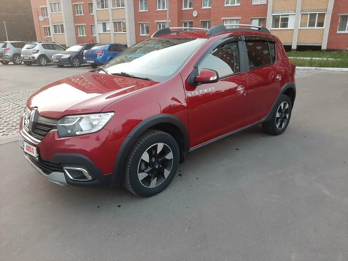 Авито рено степвей нижегородская область. Сандеро степвей 2017. Рено сандеро степвей 2010 цвет зеленый. Авито рено степвей нижегородская область. Машина рено сандеро универсал.
