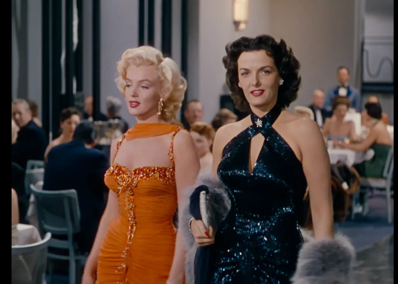 1953 постер. 1953 постер. Джейн рассел джентльмены предпочитают блондинок. Джентльмены предпочитают блондинок дороти. Джейн расселл в фильме джентльмены предпочитают блондинок.